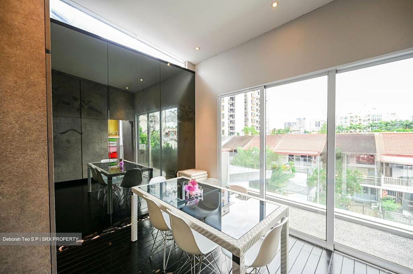 Jalan Taman (D12), Terrace #460160621